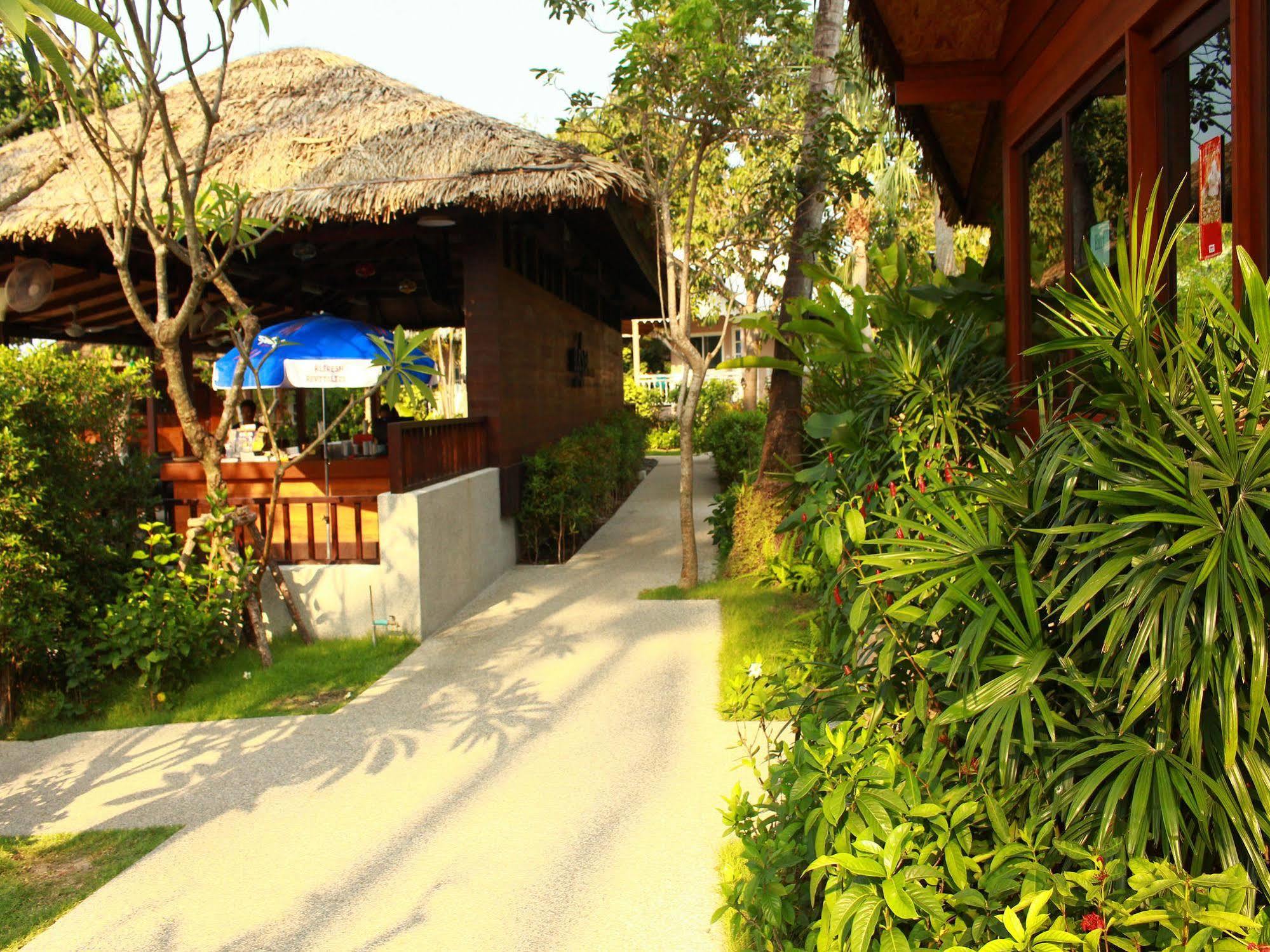Bangrak Beach Club Bophut Exterior photo